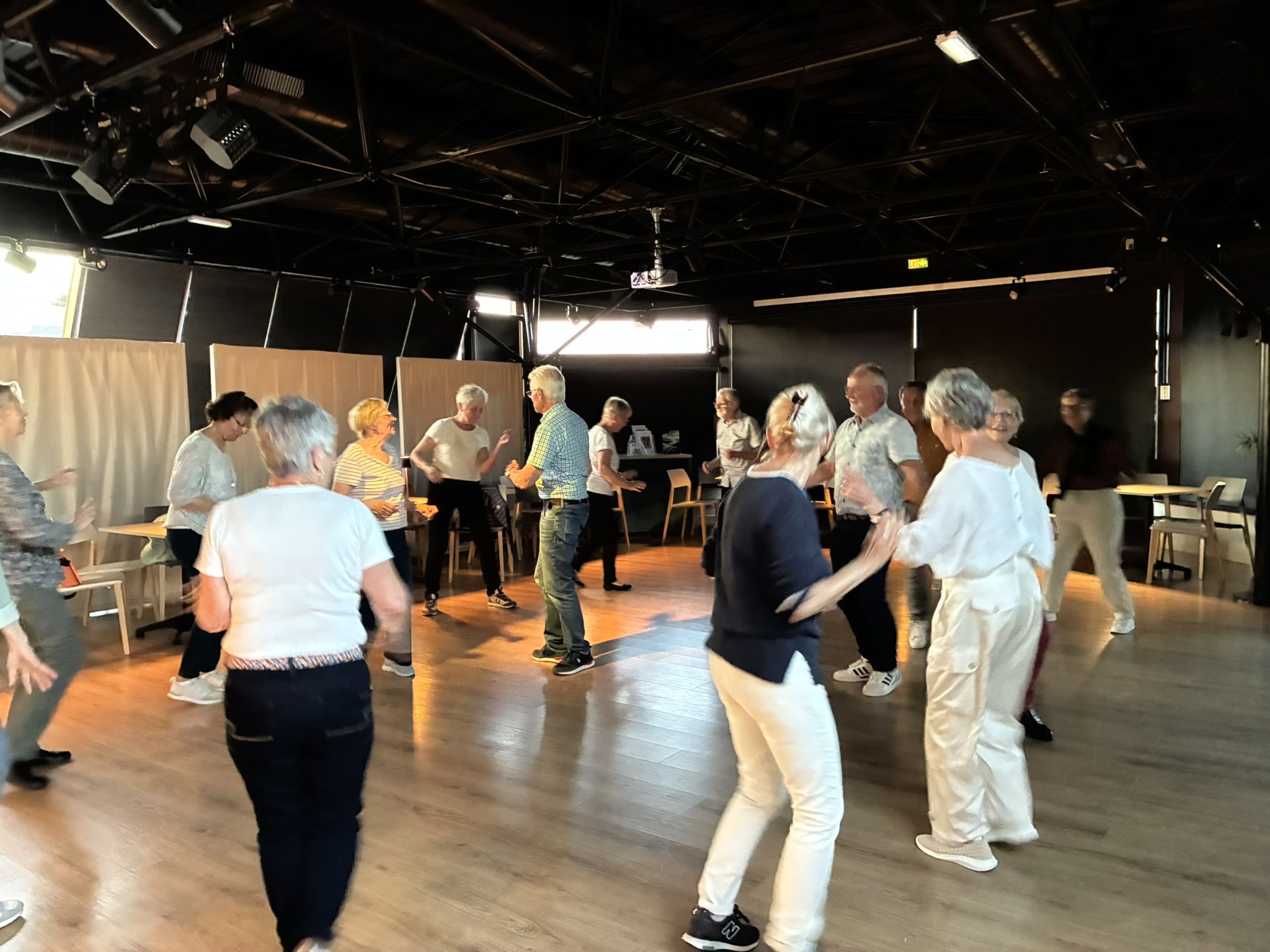 ....d'énergie aux danseurs Seinomarins !!