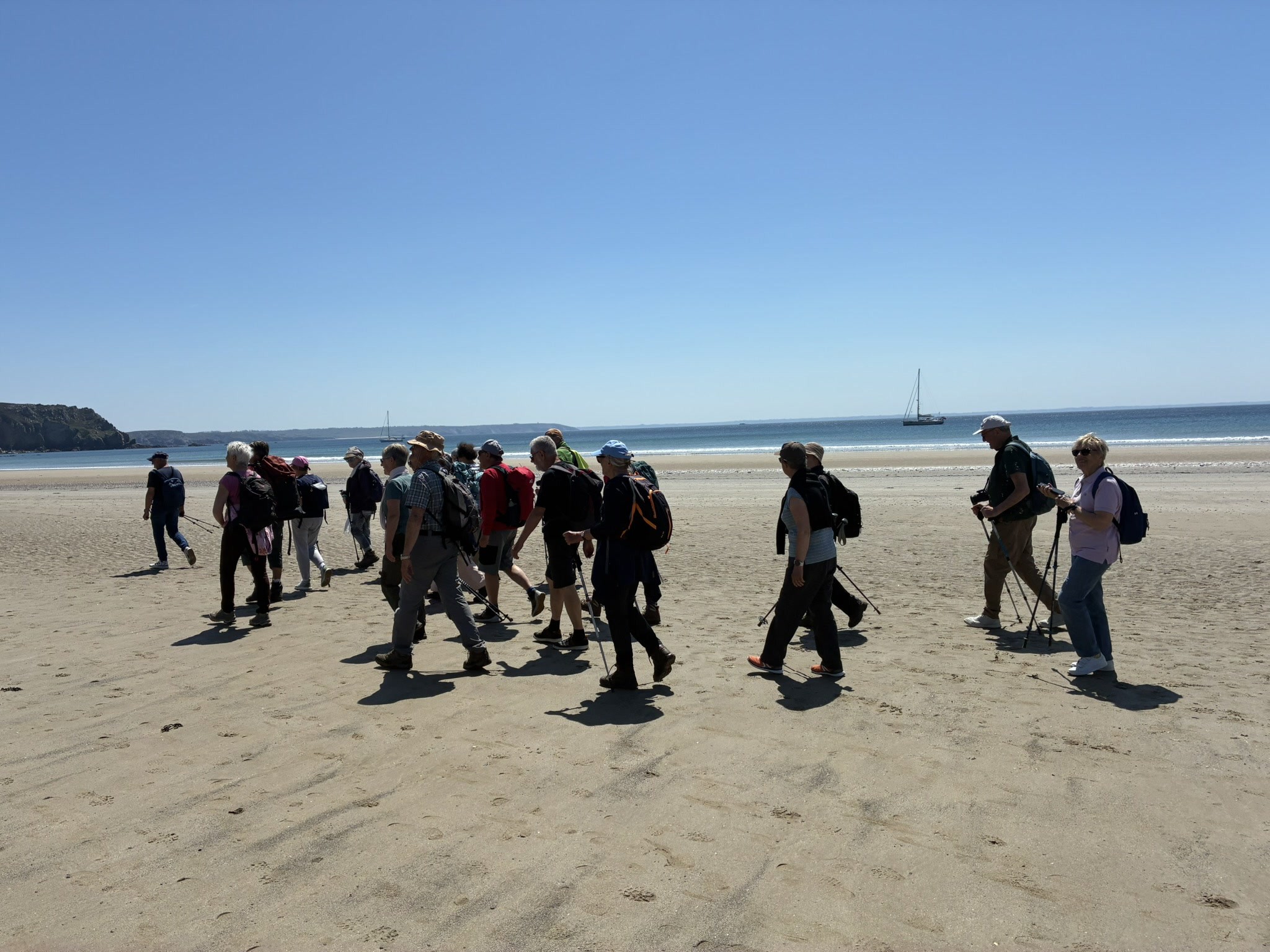 L'après midi, nous partons de la plage du Veryac'h, en dessous du village vacances.