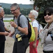 Quelle star se cache derrière ses lunettes ?