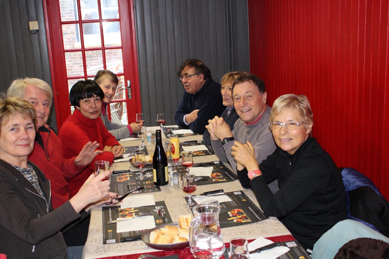 Kir partagé dans la bonne humeur