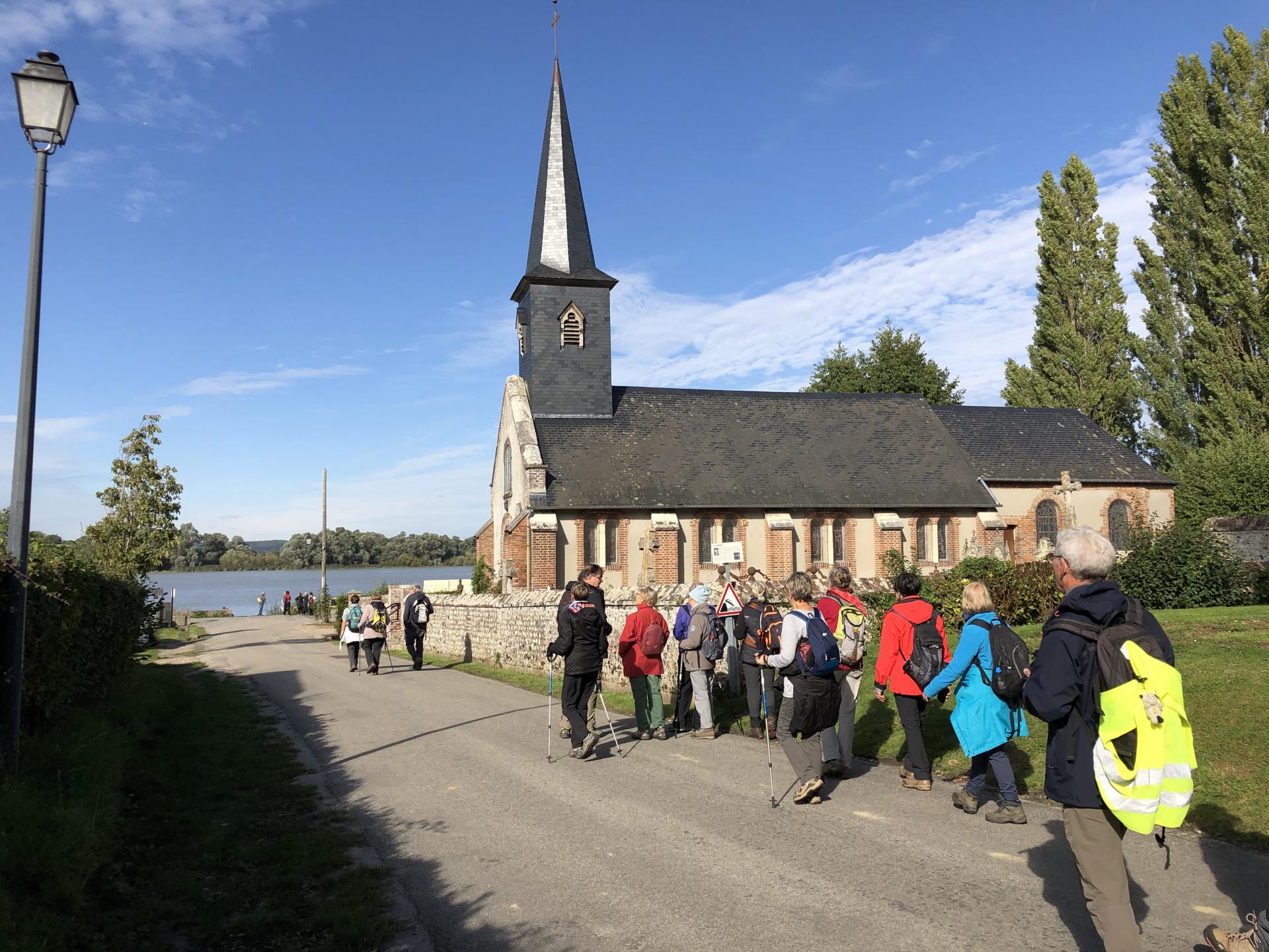 Nous rejoignons le bord de Seine ...