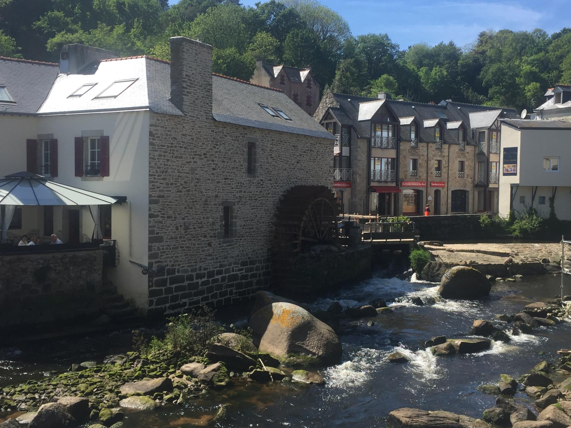 où Jérôme sera intarissable sur le commerce en bateau de vins, de granit