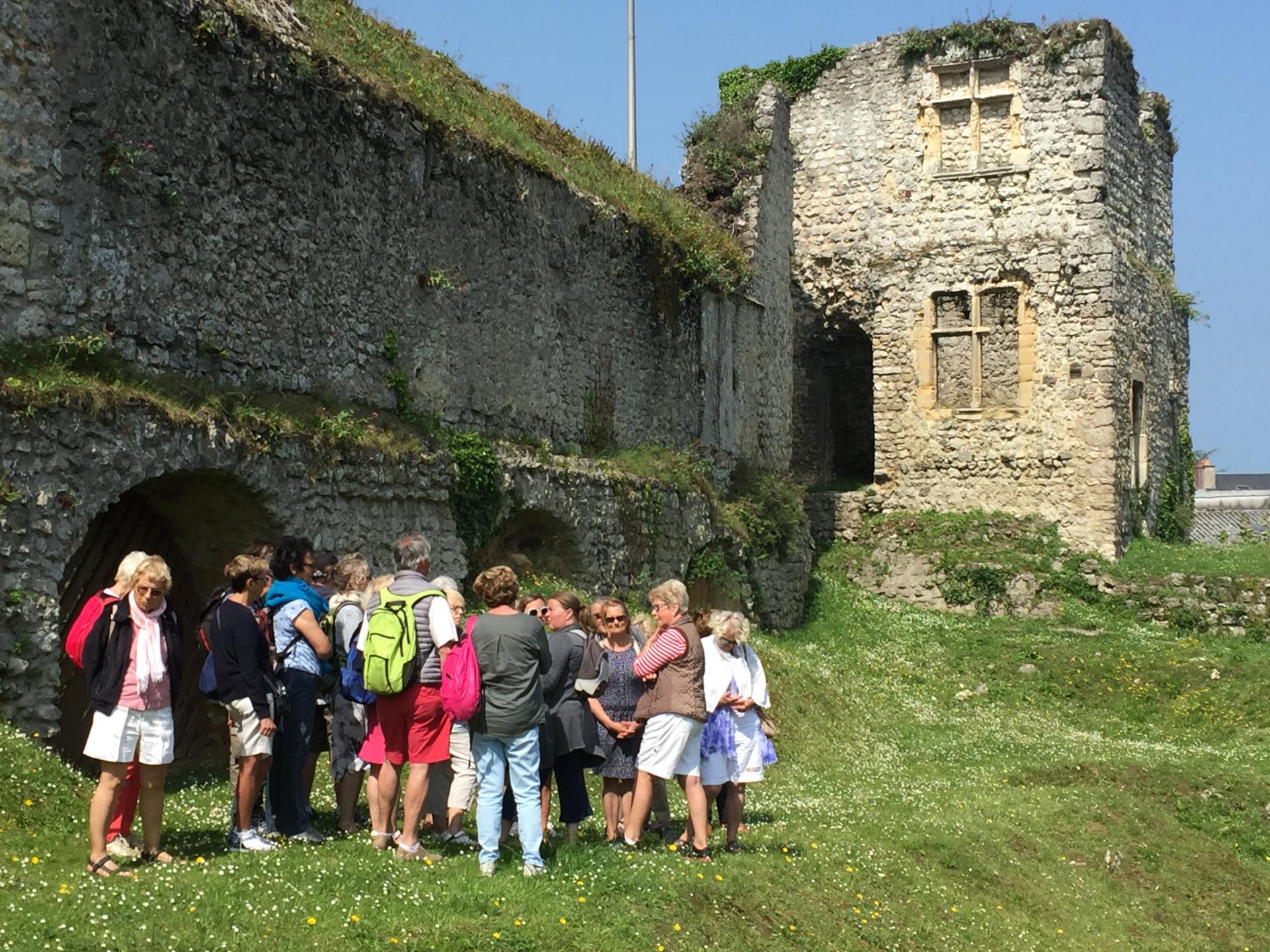 ...demeure des premiers Ducs de Normandie.