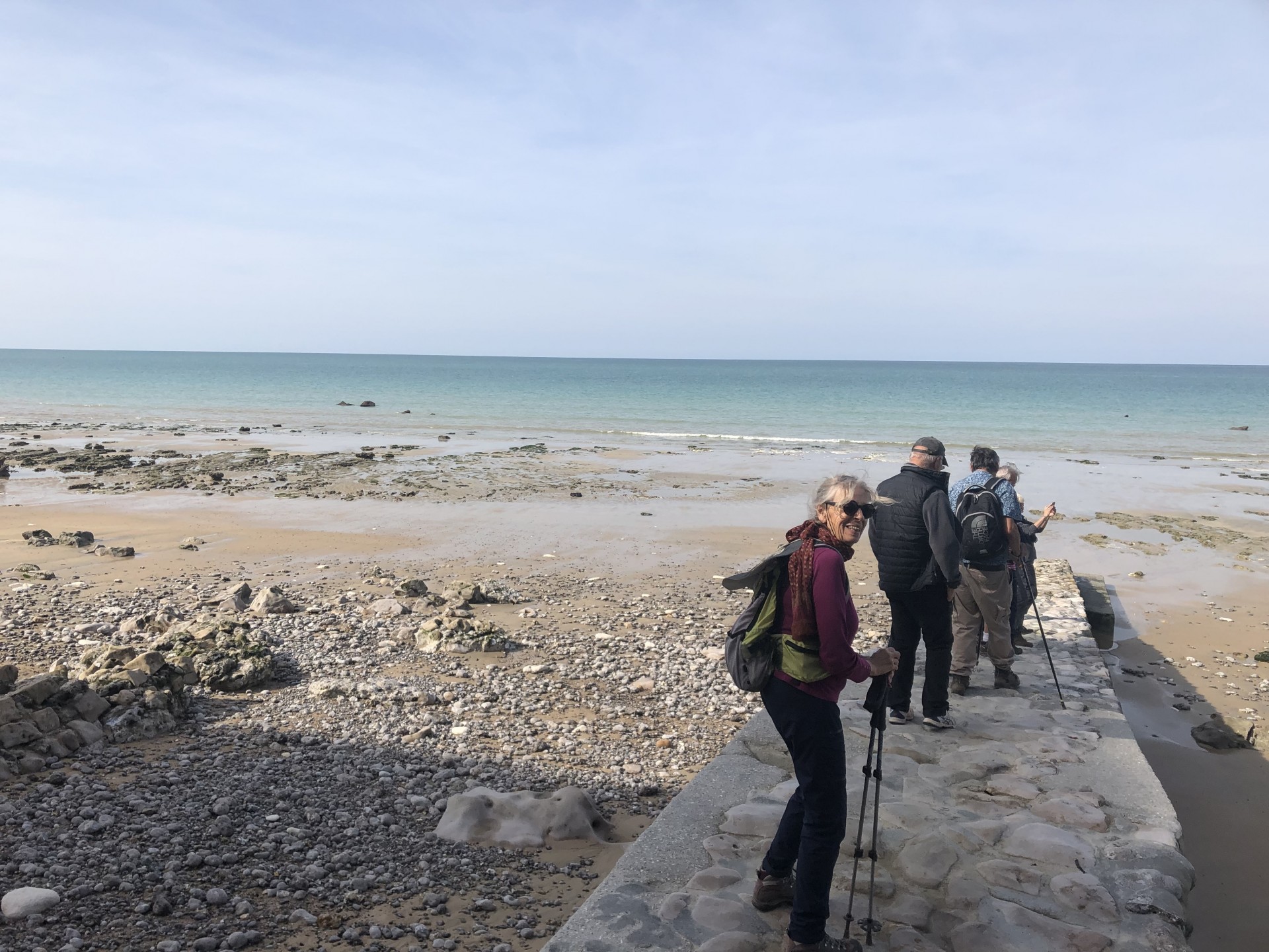 Récompense en bas : vue magnifique sur les falaises !