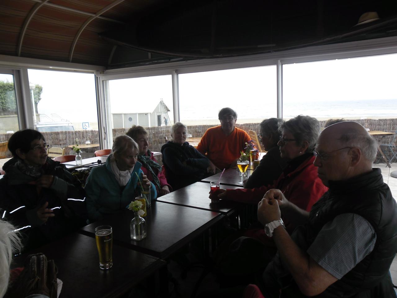 Fin de journée au bar des Ammonites