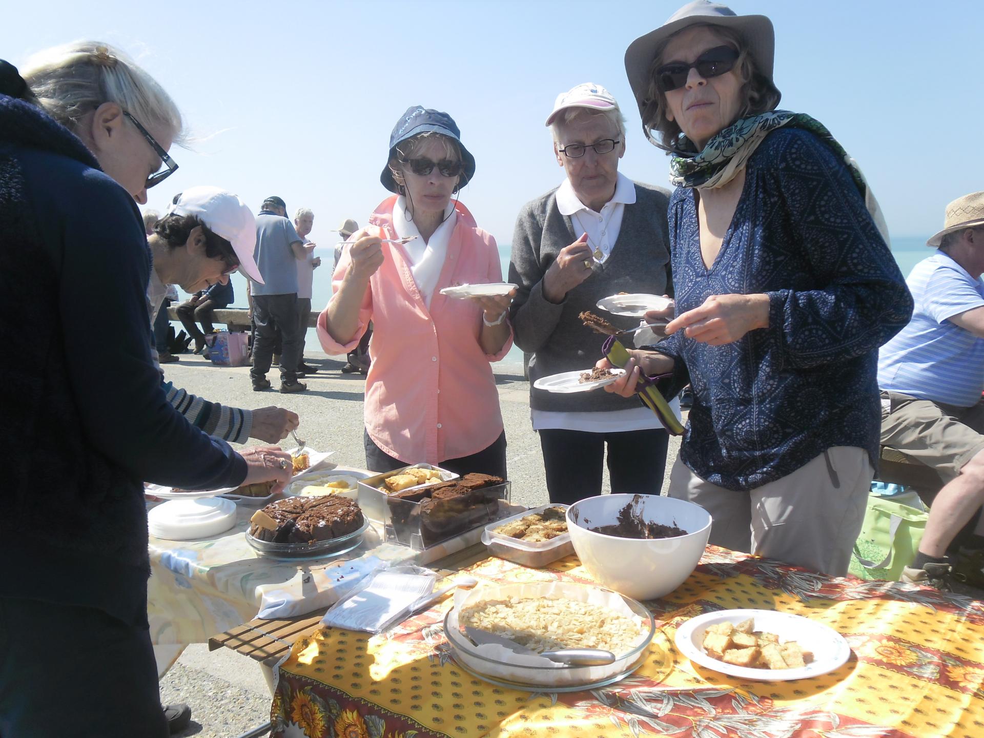 Le moment tant attendu : le buffet de desserts