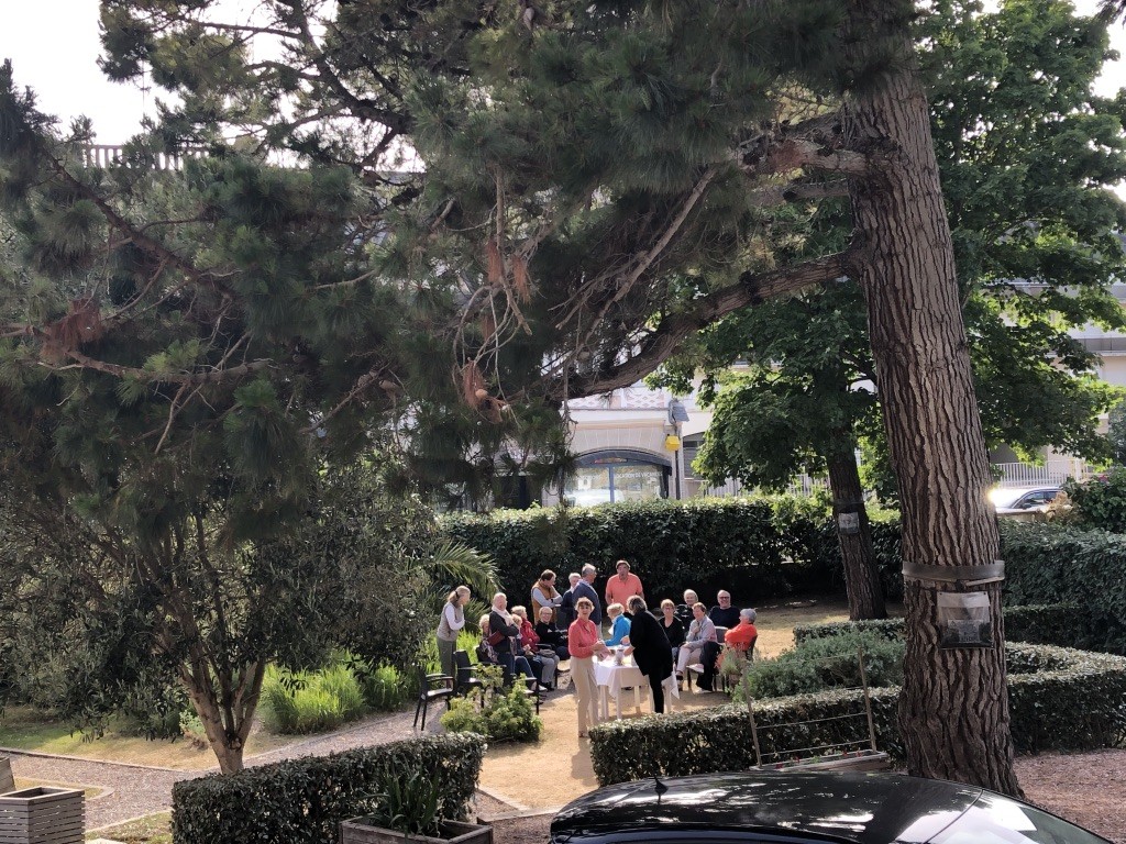 fin de ce séjour avec un coktail organisé dans le jardin de l'hôtel !