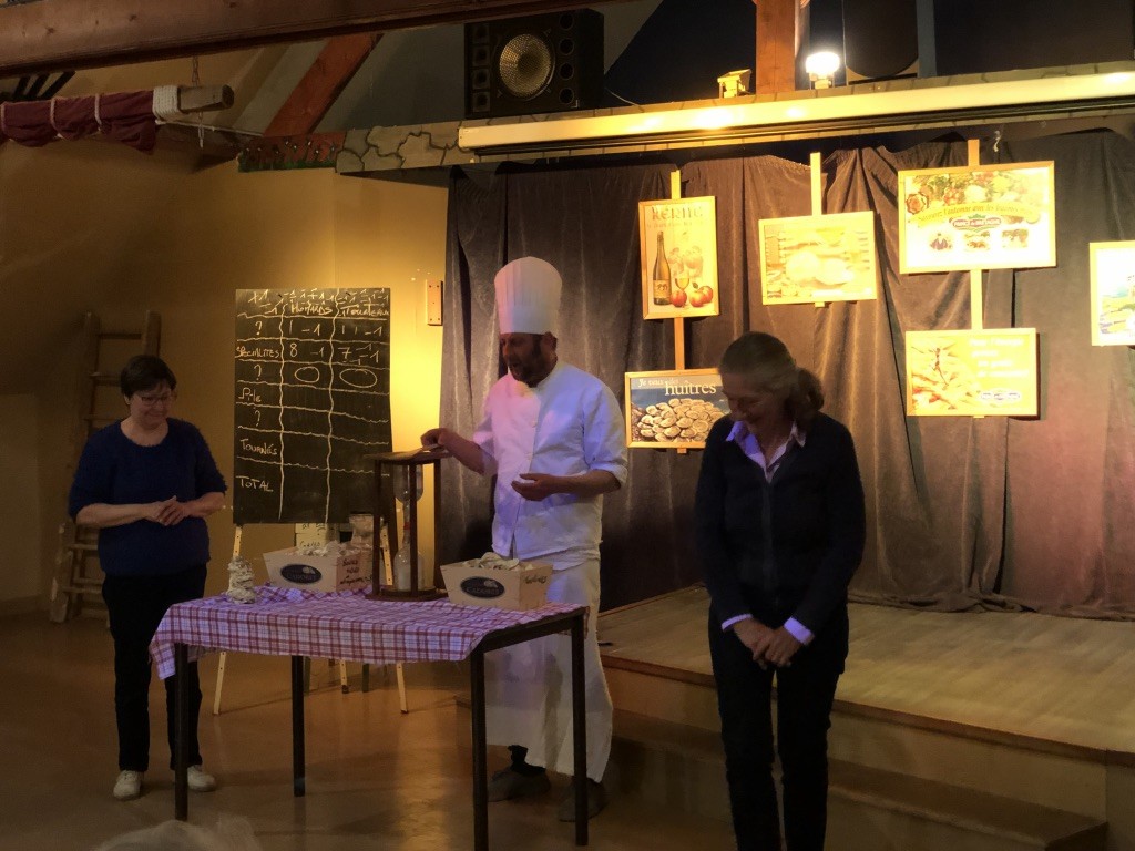 ....notre équipe en empilant des coquilles d'huitres, en vain , nous avons perdu !!