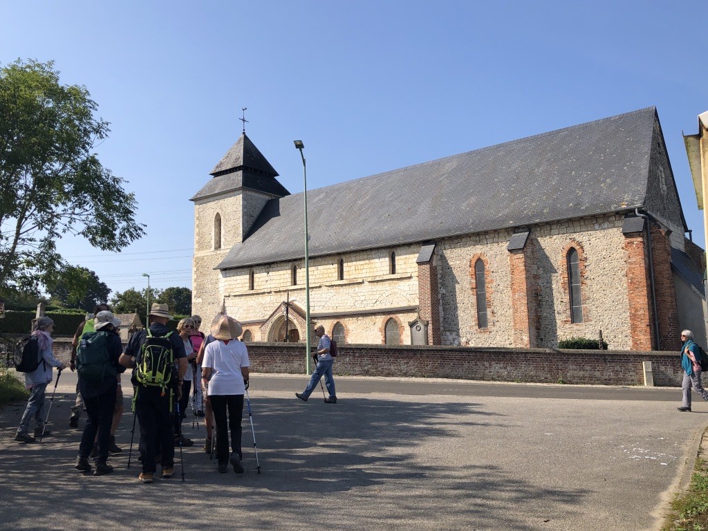Avec son église ...
