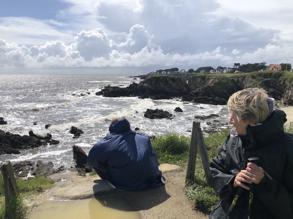 Nous continuons sur la côte sauvage ..