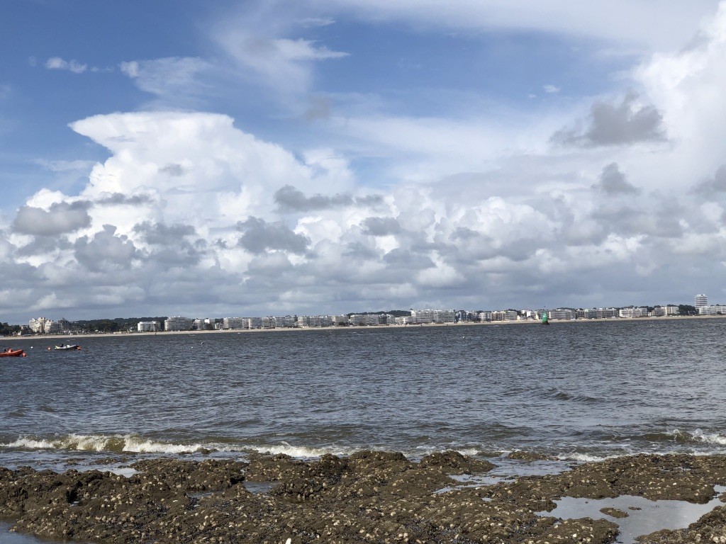 ...et nous arrivons au bout, face à La Baule .
