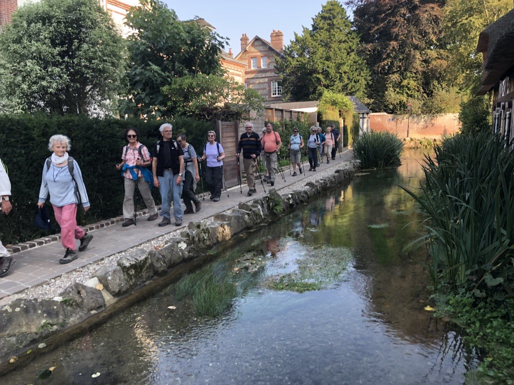 Quel plaisir de marcher dans ce ravissant village !