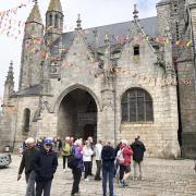 .....et sa collégiale Saint Aubin