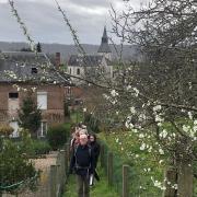 Départ de la randonnée de l' après midi à Mesnil sous Jumièges